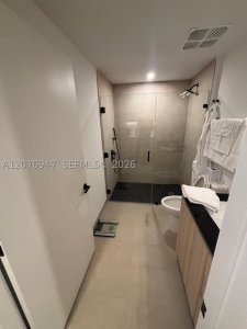 Comprar apartamento no District 225 3308