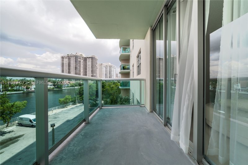 Apartment for rent at Ocean View 419