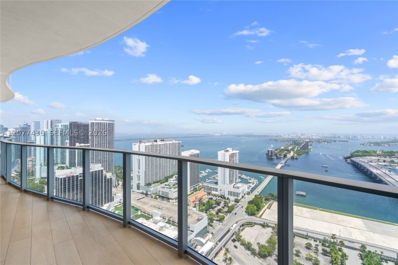 Condo for sale at Casa Bella 4203