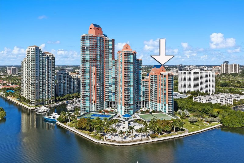 Condo for sale at Hidden Bay 2102