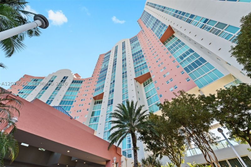 Condo for sale at Hidden Bay 2102