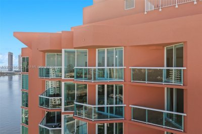Comprar apartamento en Hidden Bay 2102