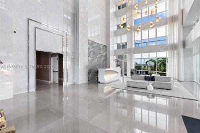 Aluguel de apartamento no Bentley Bay South 1604