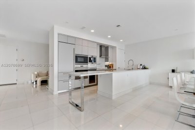 Comprar apartamento en Chateau Beach Residences 2203