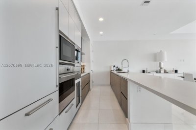 Comprar apartamento en Chateau Beach Residences 2203
