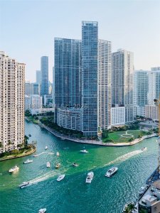 Alquiler de apartamento en One Miami East Tower 2714