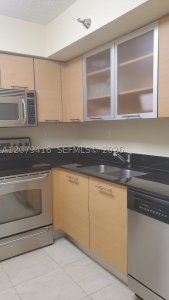 Aluguel de apartamento no Parc Central Aventura 1615