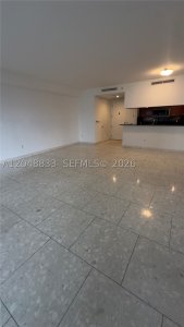 Alquiler de apartamento en Carbonell 1102