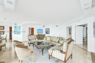 Comprar apartamento no The Palms Fort Lauderdale 18B