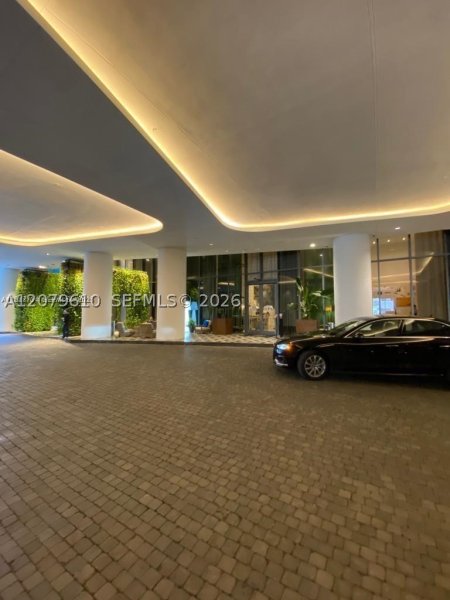 Comprar apartamento en SLS Lux Brickell 1804