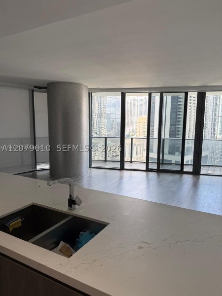 Comprar apartamento en SLS Lux Brickell 1804