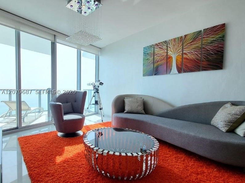 Alquiler de apartamento en Jade Beach 1603