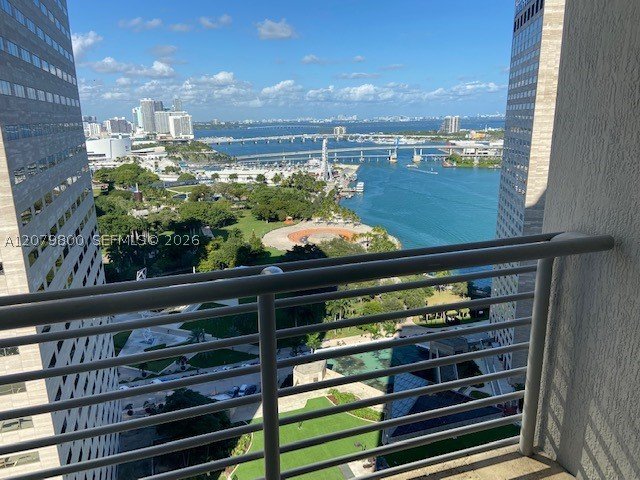 Apartment for rent at One Miami East Tower 2914