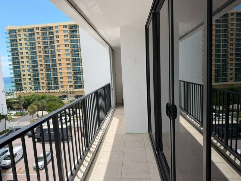 Alquiler de apartamento en Britannia at Quadomain 602