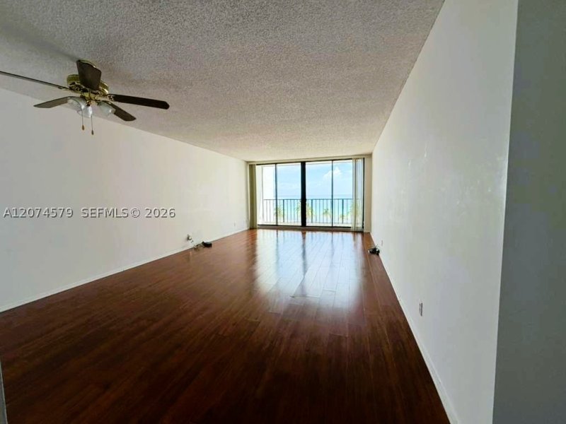 Alquiler de apartamento en Britannia at Quadomain 602