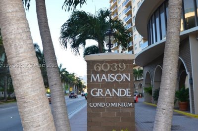 Comprar apartamento no Maison Grande 534