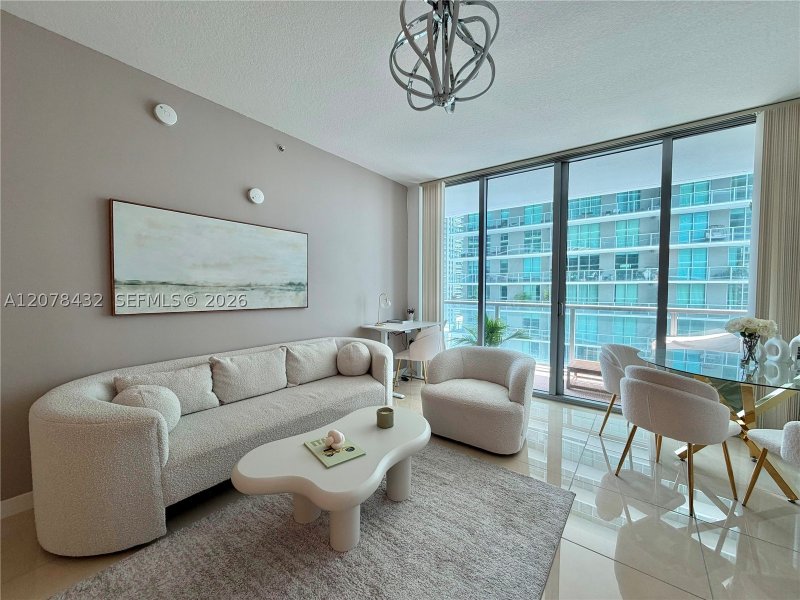 Condo for sale at Axis on Brickell North Tower 2215-N