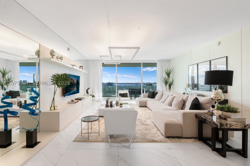 Condo for sale at Oceana Bal Harbour 907
