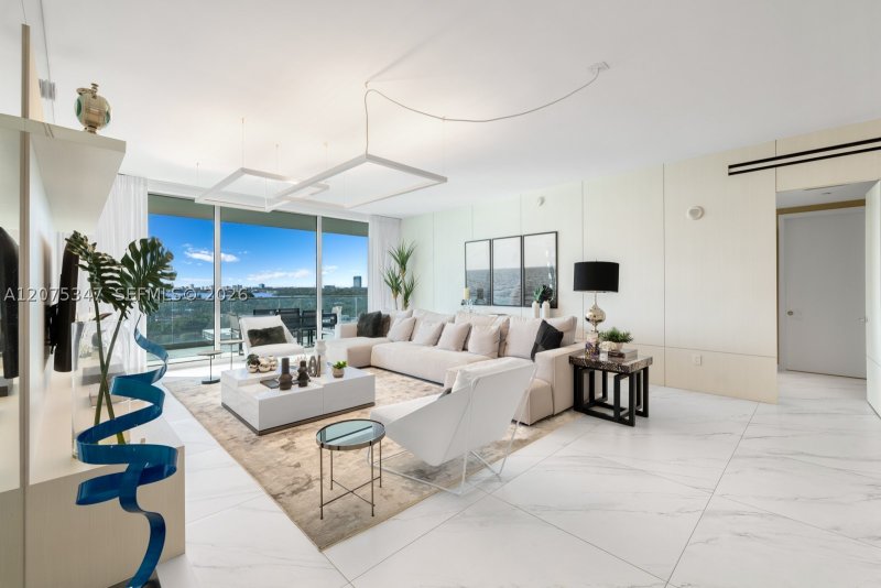 Condo for sale at Oceana Bal Harbour 907