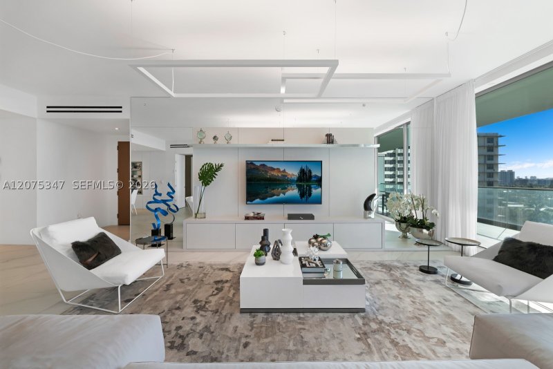 Condo for sale at Oceana Bal Harbour 907