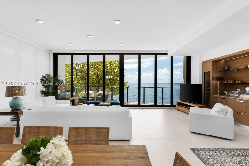 Comprar apartamento en The Fairchild Coconut Grove 202
