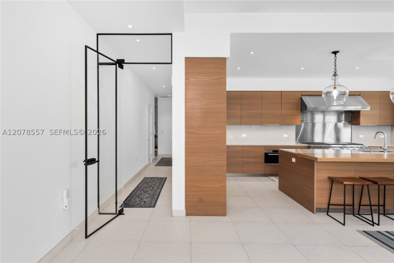 Comprar apartamento en The Fairchild Coconut Grove 202