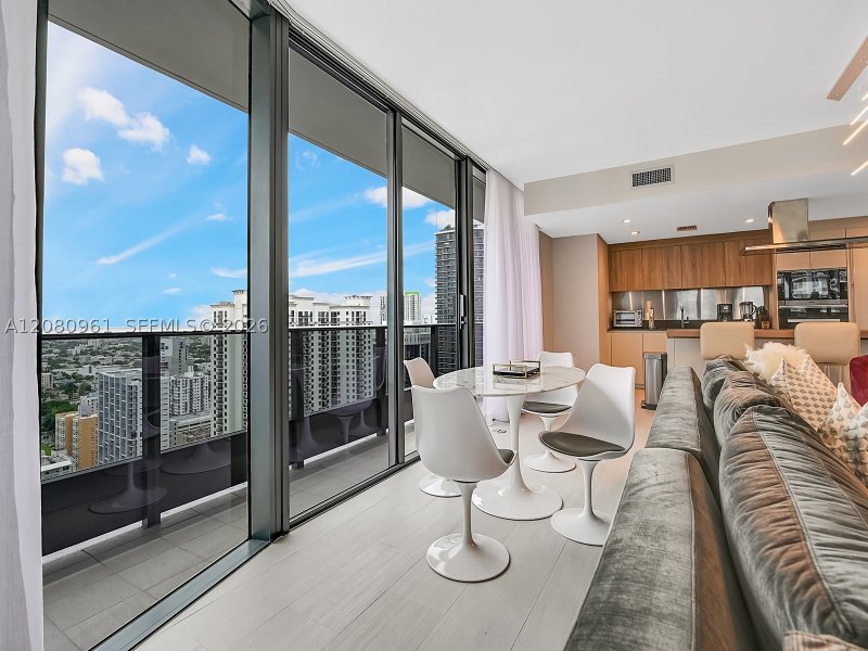 Alquiler de apartamento en Brickell Flatiron 3402