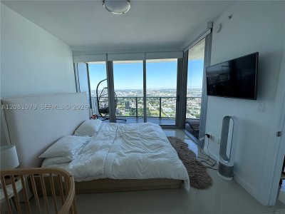 Aluguel de apartamento no Aria on The Bay 4701