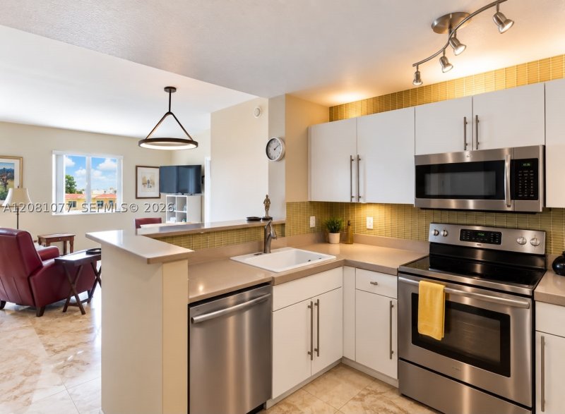 Apartment for rent at Ten Aragon 1120