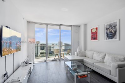 Aluguel de apartamento no 500 Brickell East Tower 3000