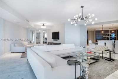 Comprar apartamento no Porsche Design Tower 1505