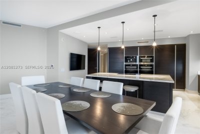Comprar apartamento no Porsche Design Tower 1505