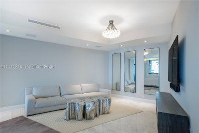 Comprar apartamento no Porsche Design Tower 1505