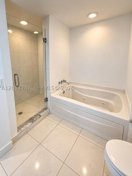 Apartment for rent at 500 Brickell East Tower 2504