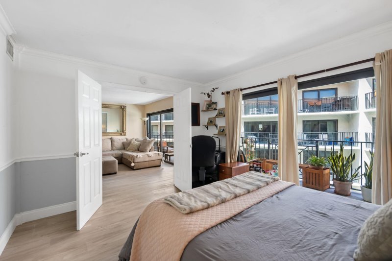Condo for sale at Tradewinds by the Sea 403