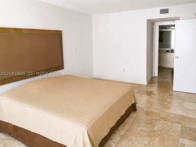 Aluguel de apartamento no The Venetia 28D