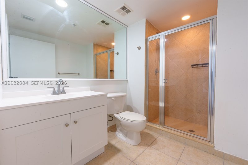 Apartment for rent at One Miami East Tower 415
