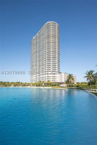 Alquiler de apartamento en One Park Tower by Turnberry 810