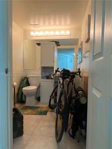 Comprar apartamento no 2080 Ocean Drive 401