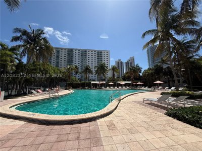 Comprar apartamento no Ocean View PH-11