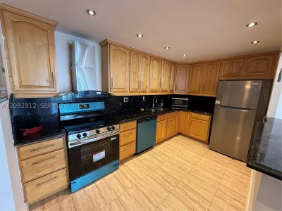 Comprar apartamento no Ocean View PH-11