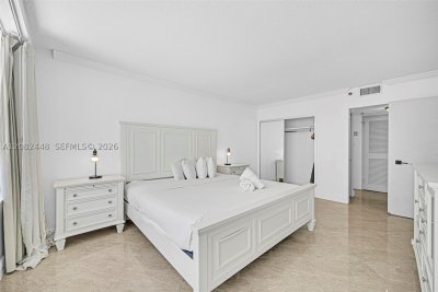 Comprar apartamento no The Alexander 1015