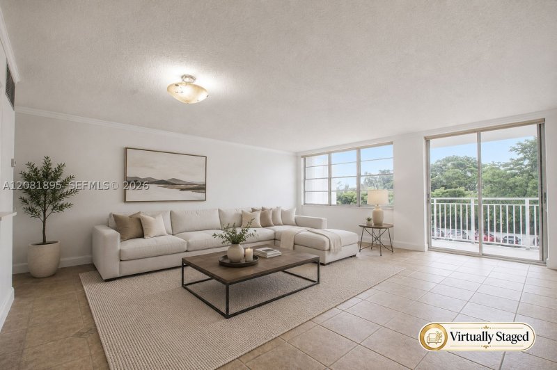 Condo for sale at Bayview Towers B305