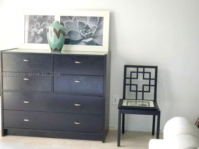 Aluguel de apartamento no South Bay Club 505