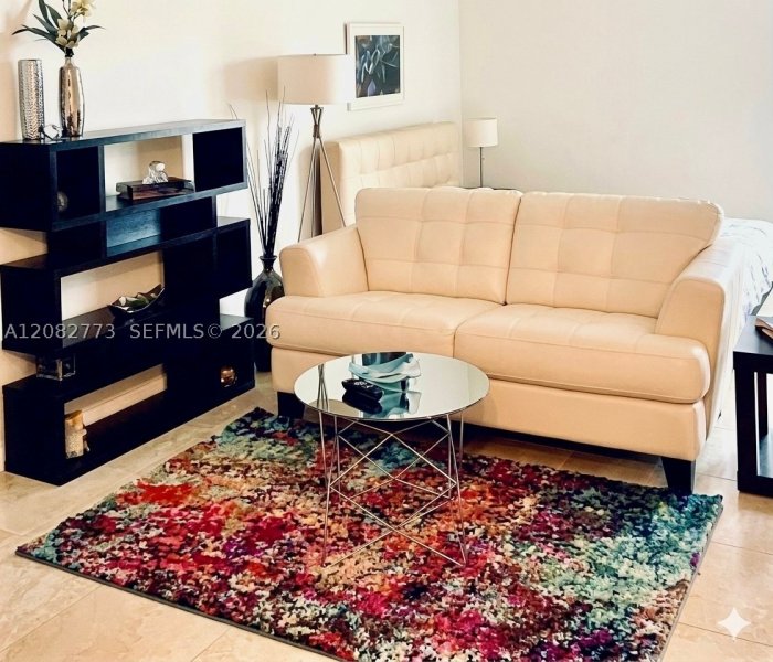 Apartment for rent at South Bay Club 505