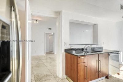 Comprar apartamento no One Miami East Tower 1923