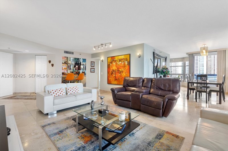 Apartment for rent at Mystic Pointe 400 806