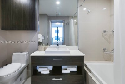 Aluguel de apartamento no Brickell Heights West 3010