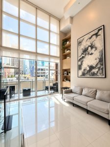Vizcayne South Tower Apt #416
