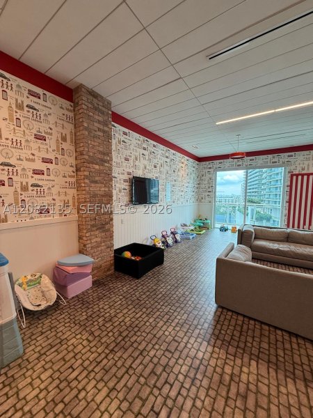 Apartment for rent at The Bond 913